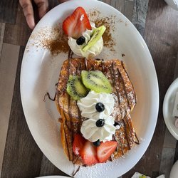 Al Pan Pan Bread & Bistro - French Toast