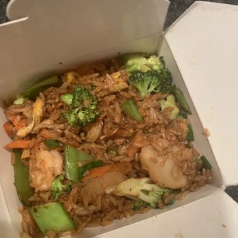 Chen's Chinese Cuisine - Vegetable fried rice with shrimp - Chinese Near Me - Tinley Park, Illinois Chen's Chinese Cuisine - Vegetable fried rice with shrimp - Chinese Near Me - Tinley Park, Illinois
