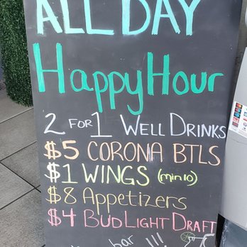 Con Murphy's Ocean Bar & Grill - Desserts Near Me - Fort Lauderdale, Florida
