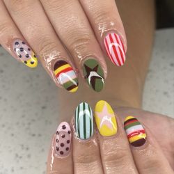 Mint Nail Lounge