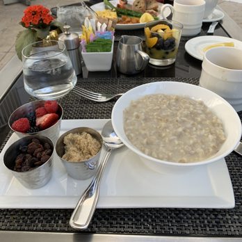 Circa 55 - Oatmeal - Bars Near Me - Beverly Hills, California