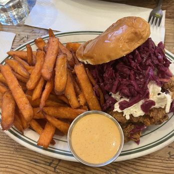 Peaches HotHouse - Fried Crispy Chicken Sandwich - Southern Near Me - Brooklyn, New York Peaches HotHouse - Fried Crispy Chicken Sandwich - Southern Near Me - Brooklyn, New York