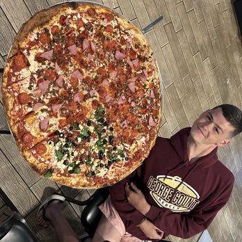 House of pizza - Italian Near Me - Lucedale, Mississippi House of pizza - Italian Near Me - Lucedale, Mississippi