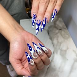 CL Beautie Bar - Blue and white French with flames.
