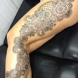 Dark Side Herthor Tattoo - réalisation jambe