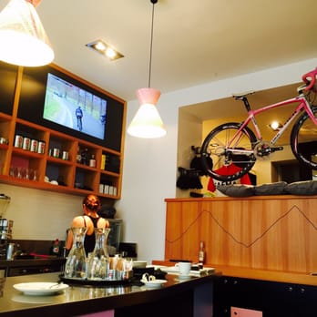 Monaco Velo Club - Radrennen werden übertragen - Cafes Near Me - Munich, BY Monaco Velo Club - Radrennen werden übertragen - Cafes Near Me - Munich, BY