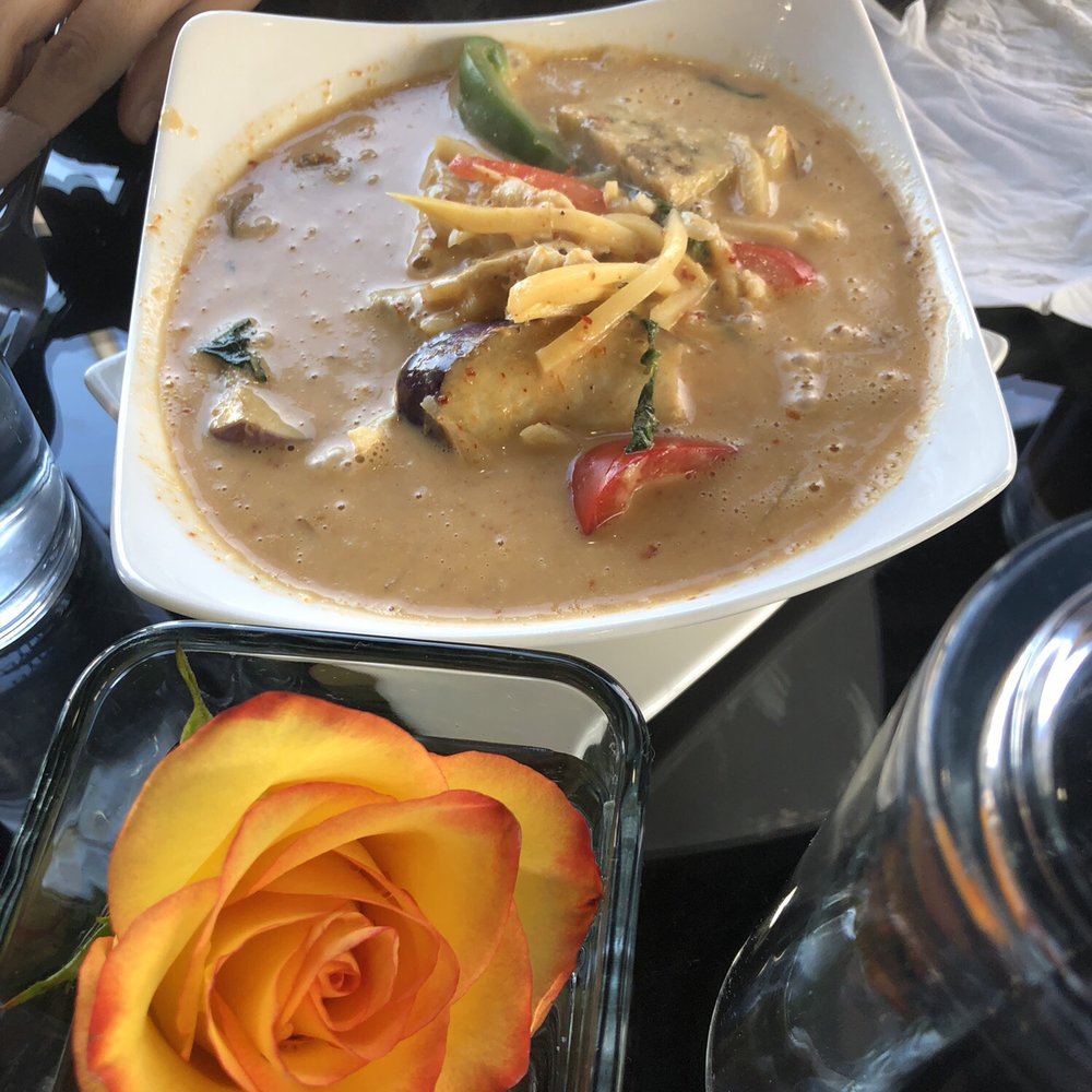 Bree Thai Restaurant - Thai Near Me - Chicago, Illinois Bree Thai Restaurant - Thai Near Me - Chicago, Illinois
