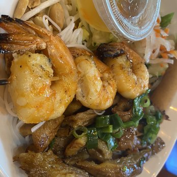Rice & Roll’d - Pork, shrimp combo vermicelli - Vietnamese Near Me - Manteca, California