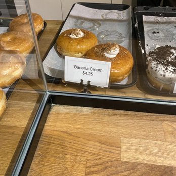 Birdies - Donuts Near Me - Los Angeles, California