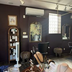 Swoon A Boutique Salon