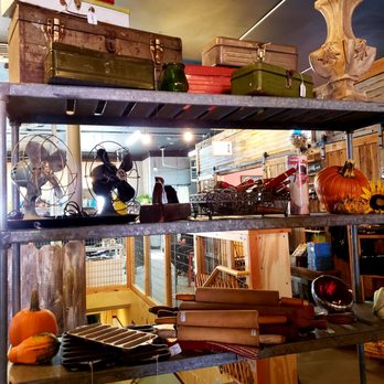 The ABQ Collective - Hair Salons Near Me - Albuquerque, New Mexico