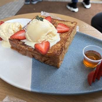 OMi - Desserts Near Me - Chicago, Illinois