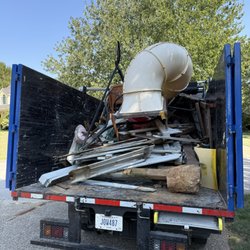 Haulaway Junk removal - Locally owned!