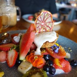 St. Moritz - Smoked fruit salad