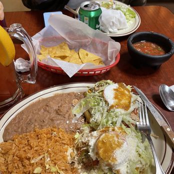 Mi Tierra Restaurant - Mexican Near Me - Salinas, California