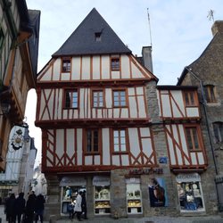 Porte Poterne