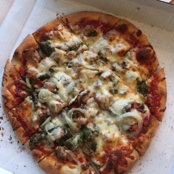 Stunod’s Pizzeria - Chicago Weather is sausage, mushrooms, green peppers and onions. - Pizza Near Me - Chicago, Illinois