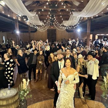Lucky Spur Ranch Retreat - Venues & Event Spaces Near Me - Justin, Texas Lucky Spur Ranch Retreat - Venues & Event Spaces Near Me - Justin, Texas