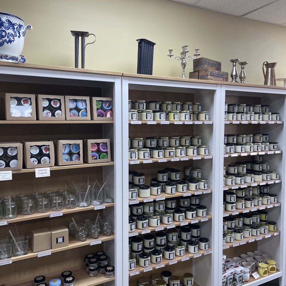 Psquare Scents - Interior - Skin Care Near Me - Bellevue, Pennsylvania Psquare Scents - Interior - Skin Care Near Me - Bellevue, Pennsylvania