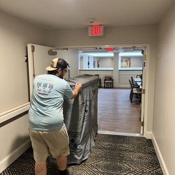 EagleMove Logistics - Senior Move - Movers Near Me - Washington, Missouri EagleMove Logistics - Senior Move - Movers Near Me - Washington, Missouri