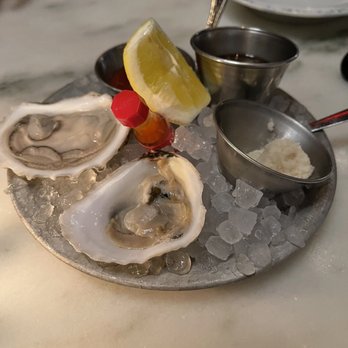 Loch Bar - Moonstone Oysters - Seafood Near Me - Houston, Texas Loch Bar - Moonstone Oysters - Seafood Near Me - Houston, Texas