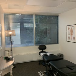 Shelton Sports & Spine