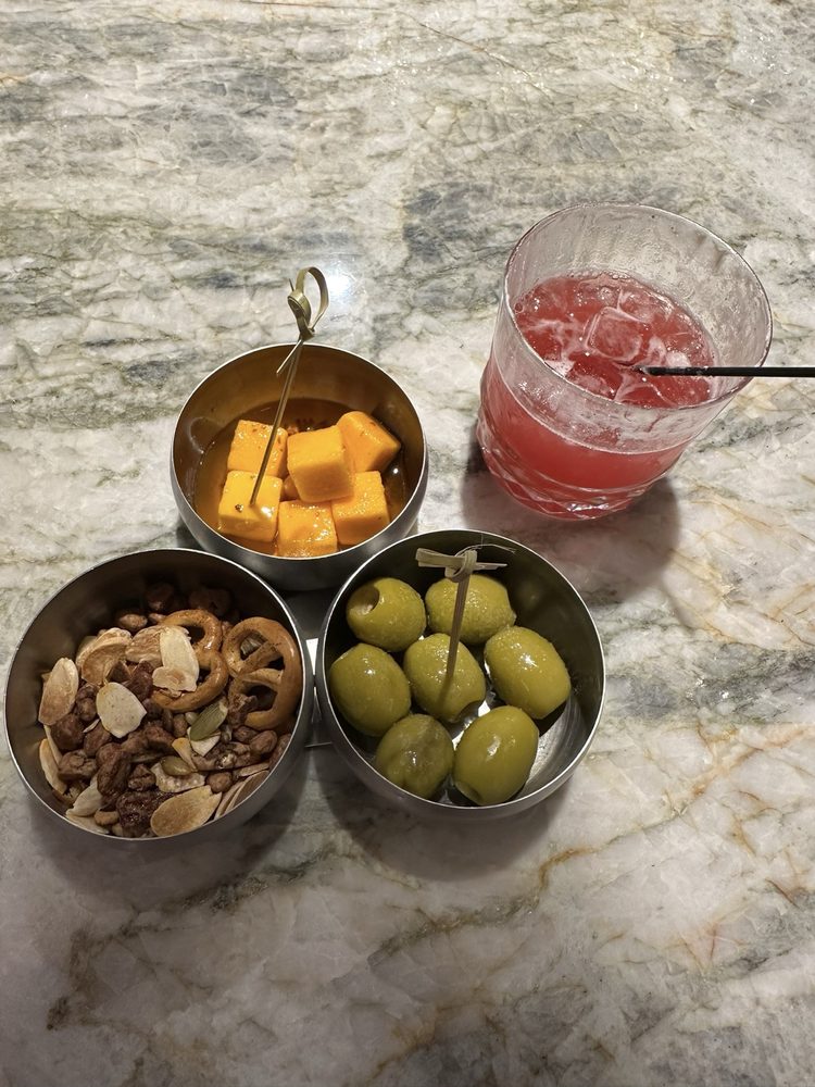 HOLMES Updated September 2024 50 Photos & 13 Reviews 800 Iberville St, New Orleans