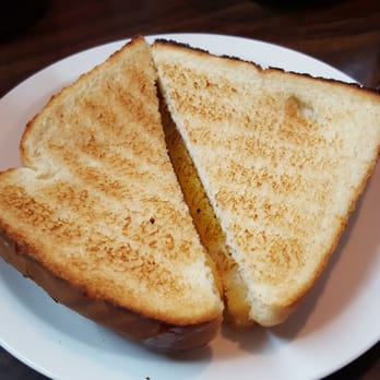 Ruth's Family Restaurant - 4 triangles of buttered toast - Breakfast & Brunch Near Me - Augusta, Georgia