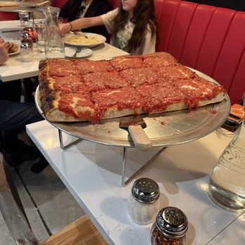 L&B Spumoni Gardens - Pizza Near Me - Brooklyn, New York L&B Spumoni Gardens - Pizza Near Me - Brooklyn, New York