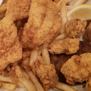 Murphy's Seafood Restaurant - Seafood platter. - Seafood Near Me - Hammond, Louisiana