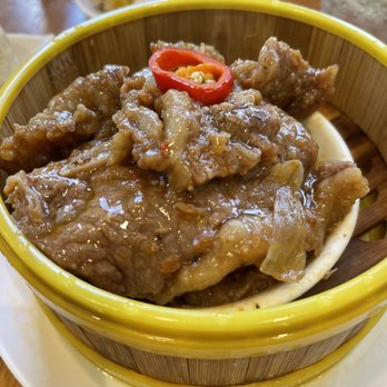 Tim Ho Wan - Steamed short rib w/pepper sauce - Dim Sum Near Me - Honolulu, Hawaii Tim Ho Wan - Steamed short rib w/pepper sauce - Dim Sum Near Me - Honolulu, Hawaii