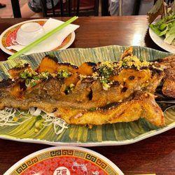 Pho 2000 - Fried catfish