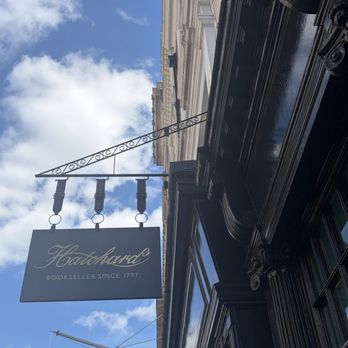 Hatchards - Bookstores Near Me - London, XGL