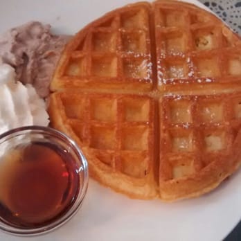 Marulilu Cafe - Waffles! - Cafes Near Me - Vancouver, British Columbia