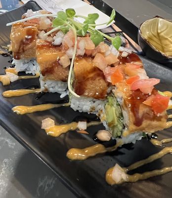 Haruki Sushi House by null