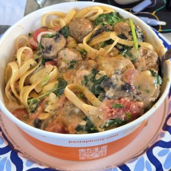 Pastaphony - 2 servings for a hungry person or 3 servings for someone less hungry per bowl. - Italian Near Me - Long Beach, California