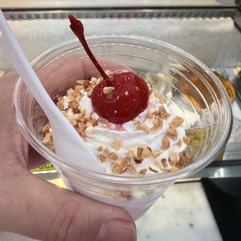 Mitchells Ice Cream - My Sundae - Ice Cream & Frozen Yogurt Near Me - San Francisco, California