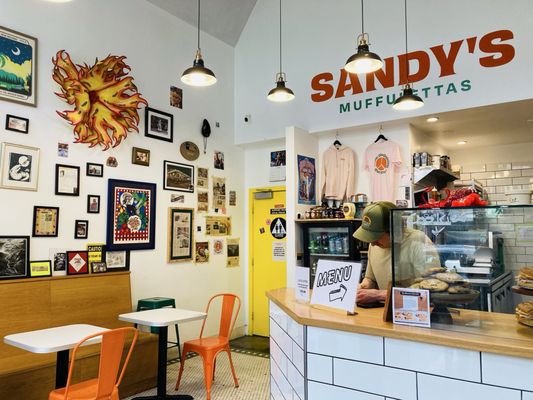 Sandy's by null