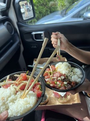 Tamura's Fine Wine & Liquors Aikahi by null