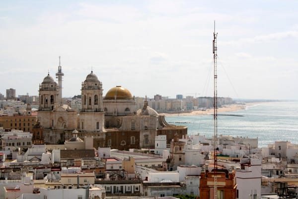 Torre Tavira by null