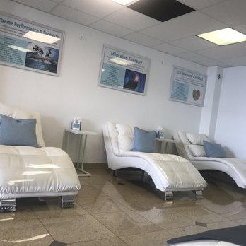 Hydration4U - Sitting area - IV Hydration Near Me - Newport Beach, California Hydration4U - Sitting area - IV Hydration Near Me - Newport Beach, California