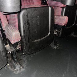 Rio 10 Cinema - Dirty seats