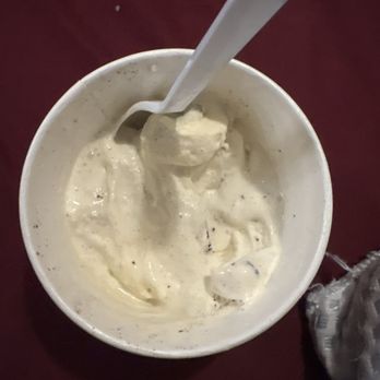 Cold Stone Creamery - No Oreos as demonstrated in the picture - Ice Cream & Frozen Yogurt Near Me - Kissimmee, Florida Cold Stone Creamery - No Oreos as demonstrated in the picture - Ice Cream & Frozen Yogurt Near Me - Kissimmee, Florida