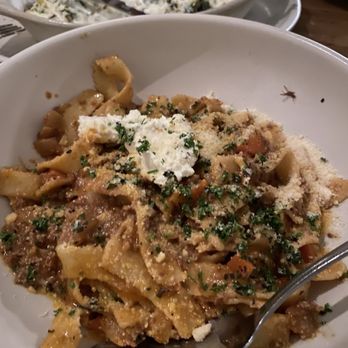Commoner & Co - Beef Bolognese - Cocktail Bars Near Me - Tucson, Arizona Commoner & Co - Beef Bolognese - Cocktail Bars Near Me - Tucson, Arizona