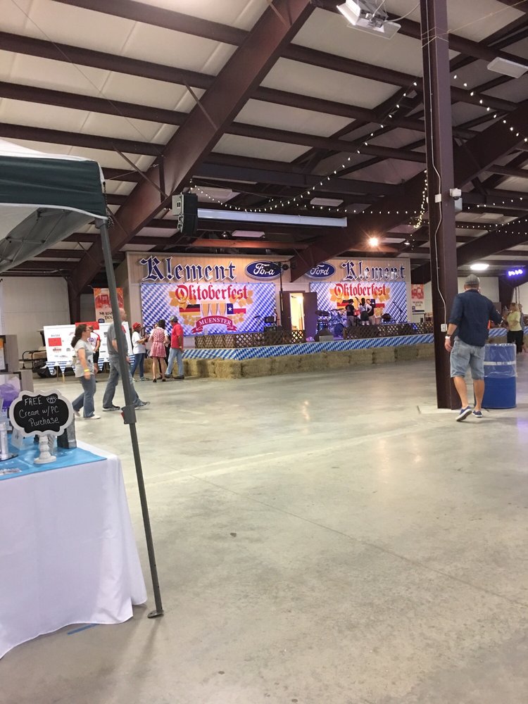 MUENSTER ANTIQUE MALL Updated August 2024 405 E Division St