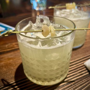 The Ellis - "Penicillin" happy hour cocktail - Cocktail Bars Near Me - Vancouver, British Columbia The Ellis - "Penicillin" happy hour cocktail - Cocktail Bars Near Me - Vancouver, British Columbia
