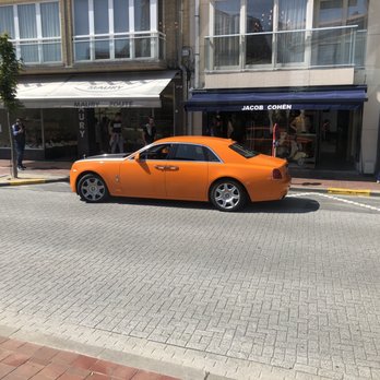 La Terrasse Du Zoute - One of the cars that will pass you by while eating at La Terrasse...lots of Ferrari, Porsche, etc, etc. - Belgian Near Me - Knokke-Heist, VWV La Terrasse Du Zoute - One of the cars that will pass you by while eating at La Terrasse...lots of Ferrari, Porsche, etc, etc. - Belgian Near Me - Knokke-Heist, VWV
