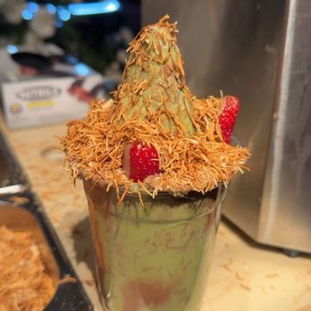 Strawberry - Pop-up Shops Near Me - San Fernando Valley, California Strawberry - Pop-up Shops Near Me - San Fernando Valley, California