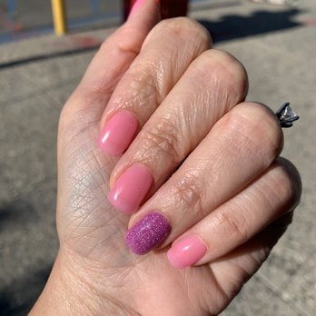 QD Nails & Spa - It's been 4 months since I got my nails done and Ni is still doing a great job!  So happy the shop is open again. - Nail Salons Near Me - San Diego, California