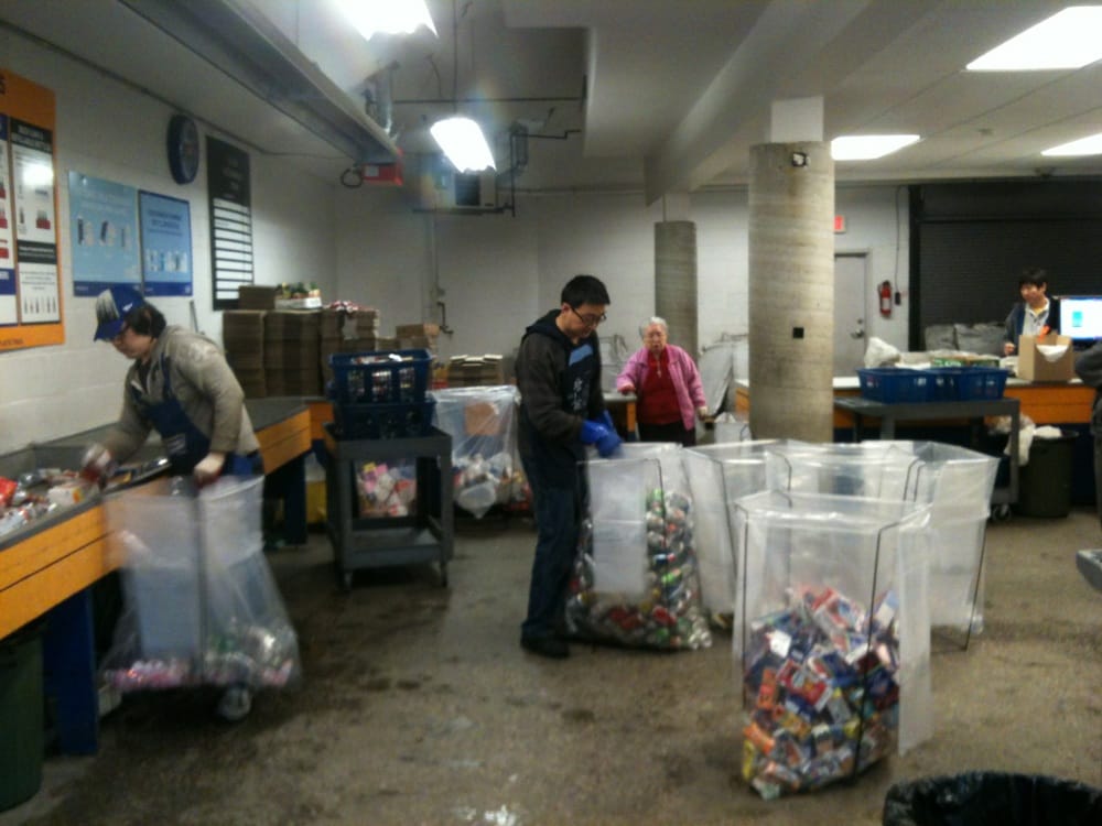 BLUE MOUNTAIN MARKET & BOTTLE DEPOT 508 Blue Mountain Street